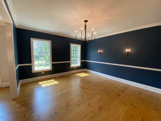 Empty room, Interior, Pendant Lights, Wood Texture Flooring