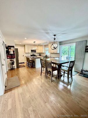 Dining room, Interior, Kitchen, Pendant Lights, Recessed Lighting, Wood Texture Flooring