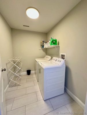 Interior, Recessed Lighting, Washer