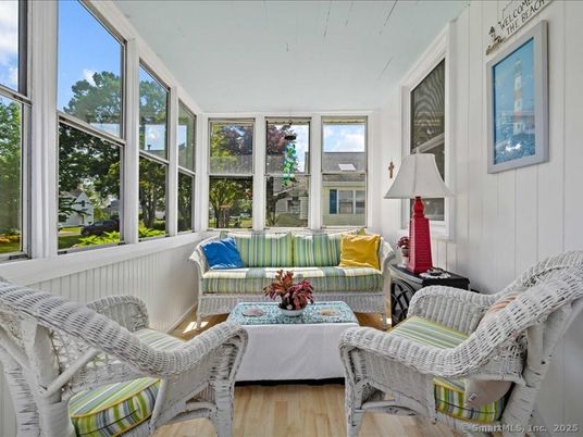 Interior, Living room, Sun Room, Wood Texture Flooring