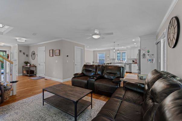 Interior, Kitchen, Living room, Pendant Lights, Recessed Lighting, Wood Texture Flooring
