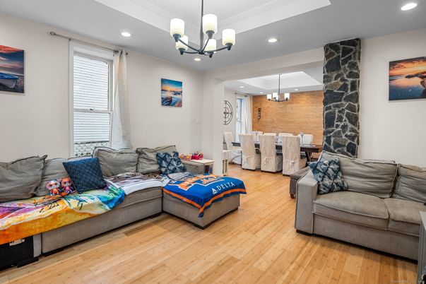 Chandelier, Dining room, Interior, Living room, Pendant Lights, Recessed Lighting, Wood Texture Flooring