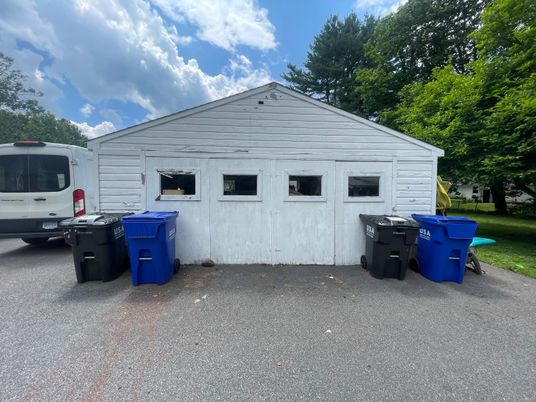 Detached Garage, Exterior