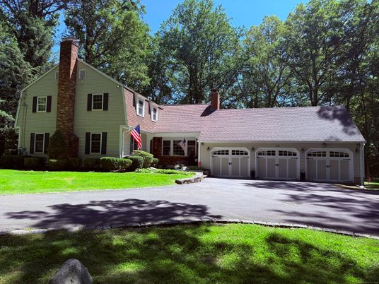 Attached, Exterior, Facade, Brick Facade, Cape Cod