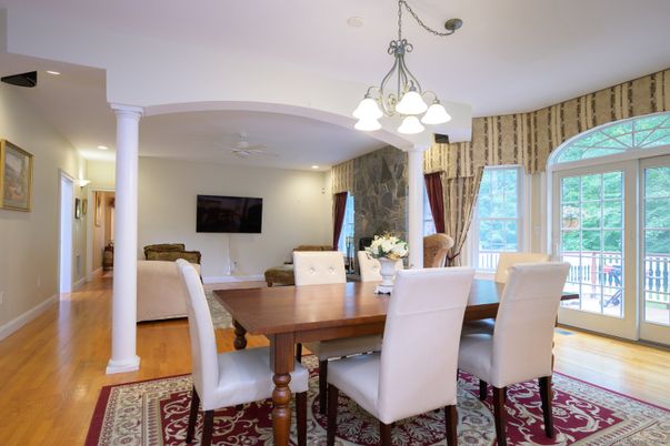 Chandelier, Dining room, Interior, Recessed Lighting, Wood Texture Flooring