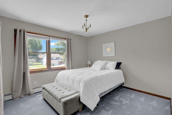 Bedroom, Interior, Pendant Lights