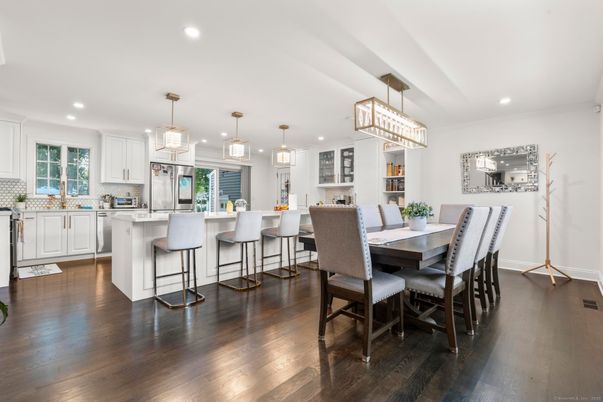 Dining room, Interior, Kitchen, Pendant Lights, Recessed Lighting, Wood Texture Flooring