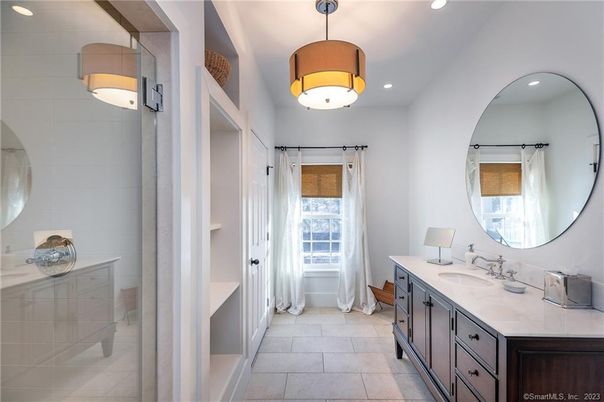 Bathroom, Dual Sink Vanities, Interior, Pendant Lights, Recessed Lighting