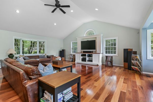 Interior, Living room, Recessed Lighting, Wood Texture Flooring