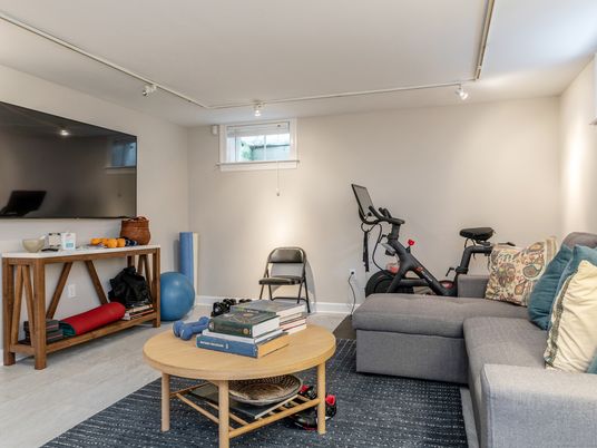 Fitness Equipment, Interior, Living room
