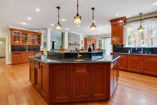 Interior, Kitchen, Pendant Lights, Recessed Lighting, Wood Texture Flooring