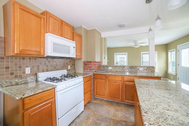 Interior, Kitchen, Pendant Lights