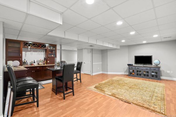 Interior, Recessed Lighting, Wood Texture Flooring