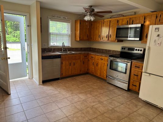 Interior, Kitchen, Stainless Steel Appliances