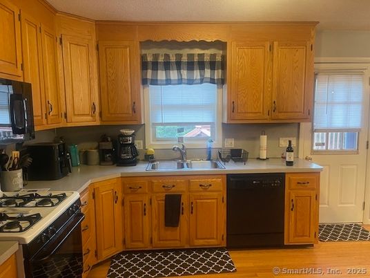 Interior, Kitchen, Wood Texture Flooring