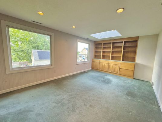 Empty room, Interior, Recessed Lighting