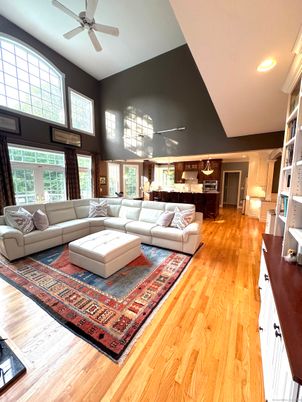 Dining room, Interior, Living room, Recessed Lighting, Wood Texture Flooring