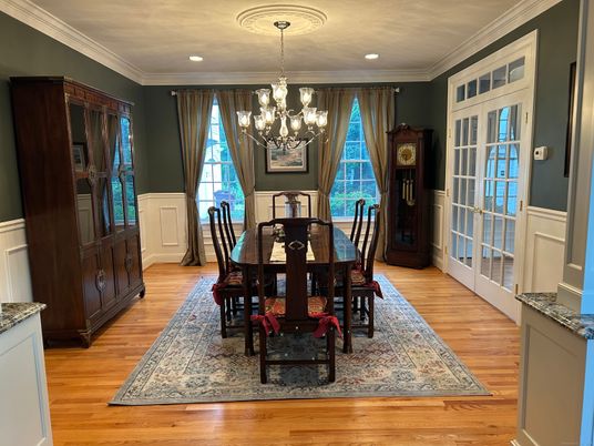 Chandelier, Dining room, Interior, Recessed Lighting, Wood Texture Flooring