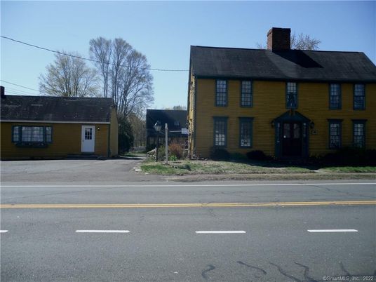 Exterior, Facade, Georgian