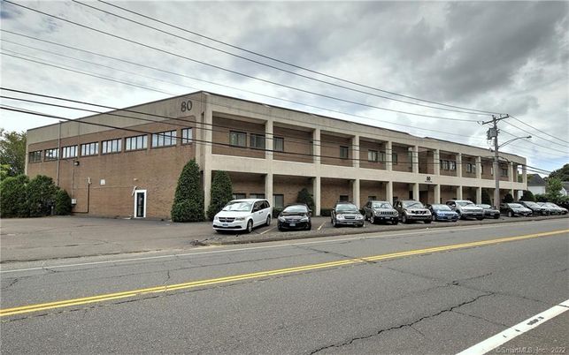 Exterior, Facade, Condo Building