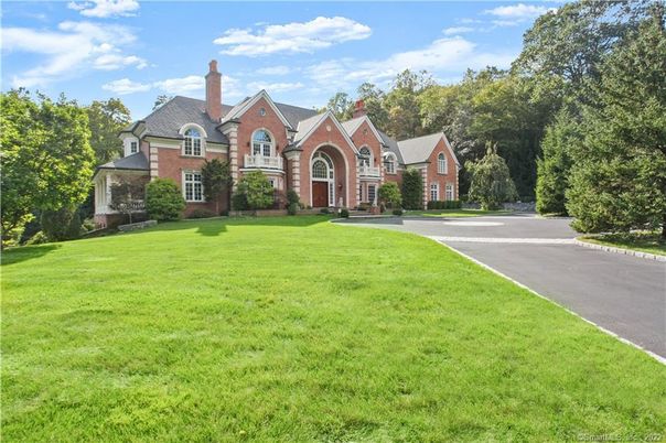 Backyard, Exterior, Facade, Brick Facade, French Provincial