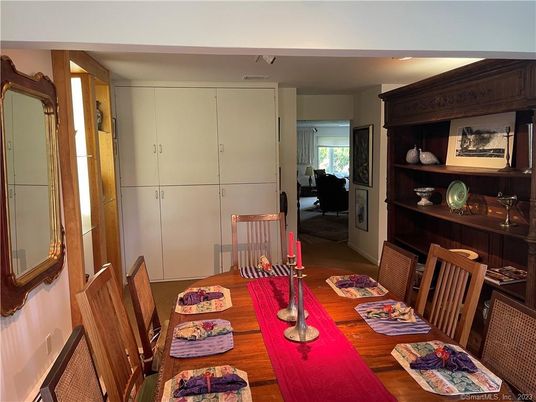 Dining room, Interior