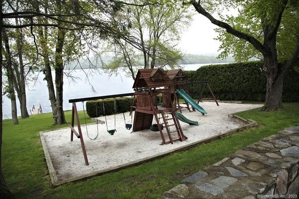 Backyard, Exterior, Playground