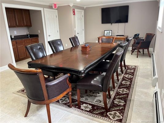 Dining room, Interior