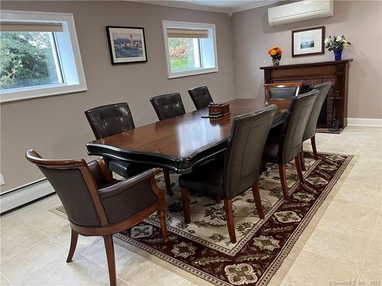 Dining room, Interior