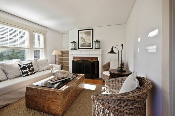 Fireplace, Interior, Living room