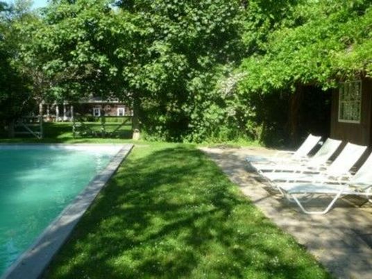 Backyard, Exterior, Pool