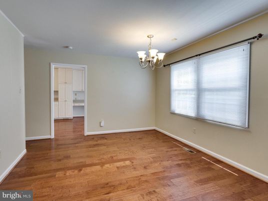 Chandelier, Empty room, Interior, Wood Texture Flooring