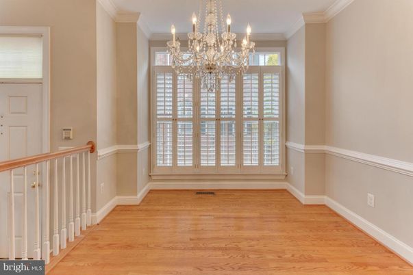Chandelier, Interior, Wood Texture Flooring