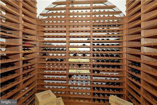 Interior, Wine Storage