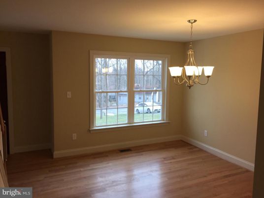 Chandelier, Empty room, Interior, Wood Texture Flooring