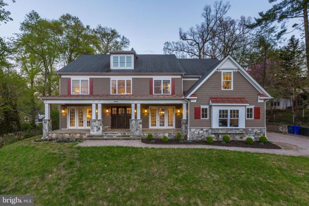 Exterior, Facade, Farmhouse