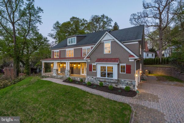 Backyard, Exterior, Facade, Farmhouse