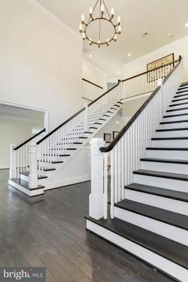 Chandelier, Interior, Recessed Lighting, Wood Texture Flooring