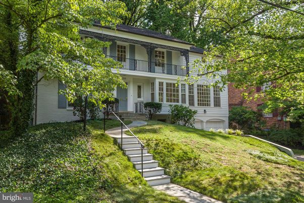 Backyard, Exterior, Facade, Georgian