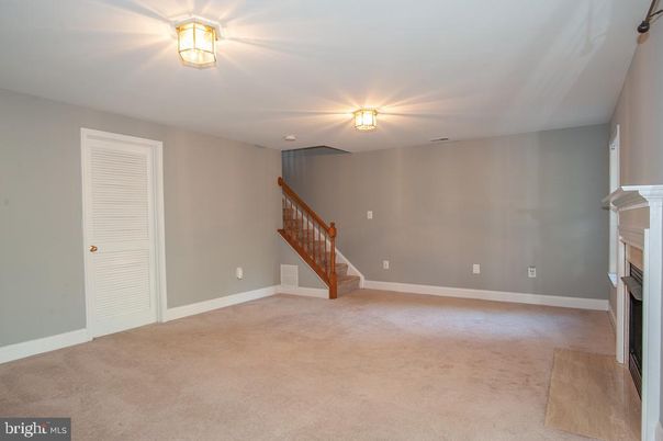 Empty room, Fireplace, Interior