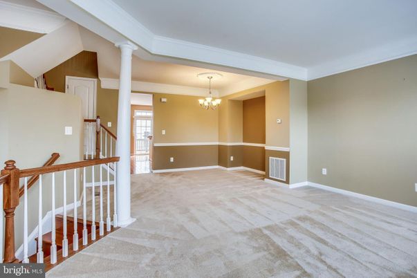 Chandelier, Empty room, Interior
