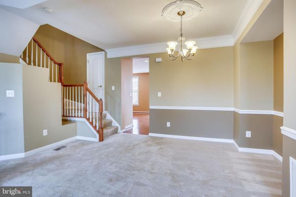 Chandelier, Empty room, Interior, Wood Texture Flooring