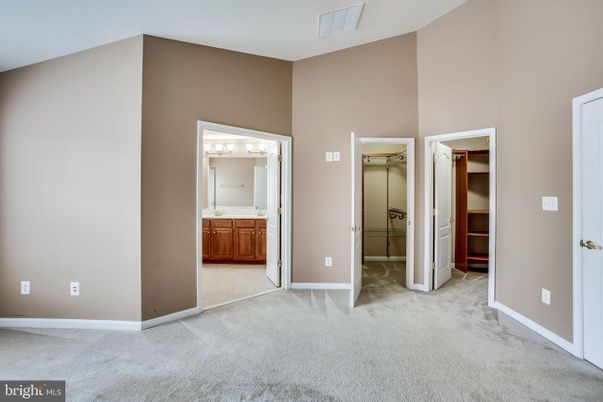 Bathroom, Empty room, Interior