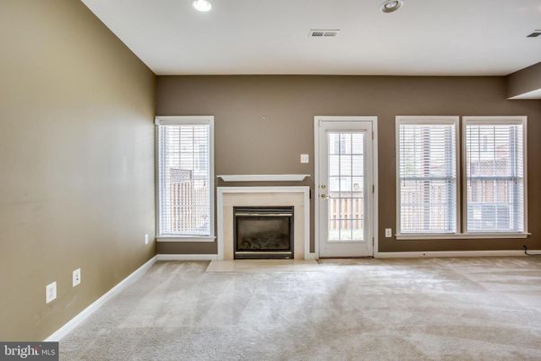 Empty room, Fireplace, Interior, Recessed Lighting
