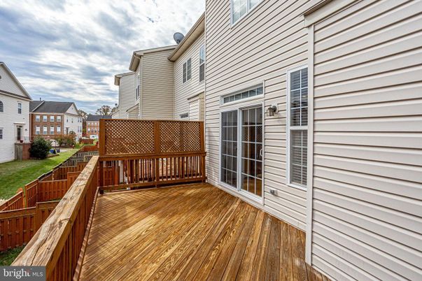 Exterior, Wood Texture Flooring