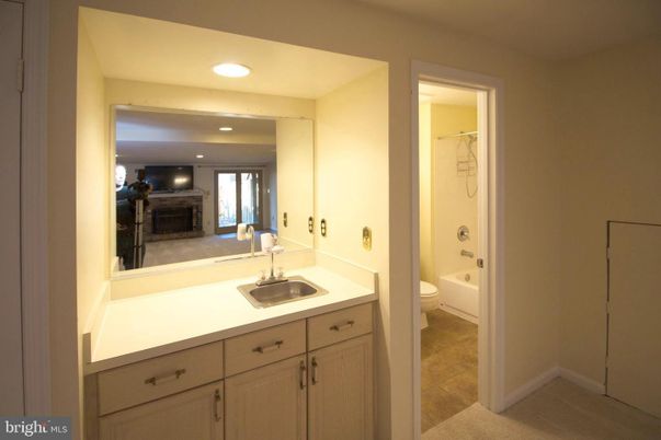 Bathroom, Dual Sink Vanities, Fireplace, Interior, Recessed Lighting