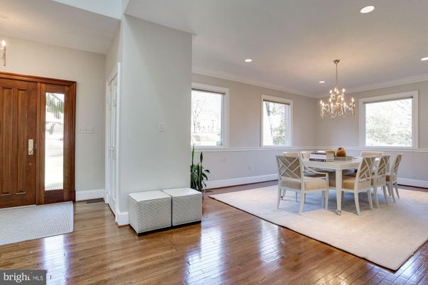 Chandelier, Dining room, Interior, Recessed Lighting, Wood Texture Flooring