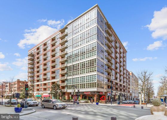 Exterior, Facade, Condo Building