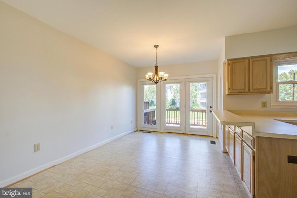 Chandelier, Empty room, Interior