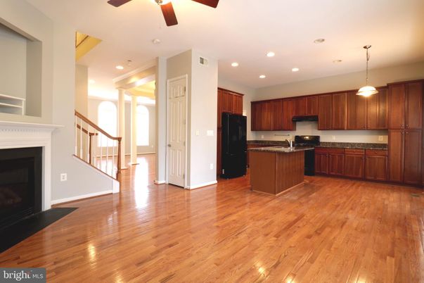 Fireplace, Interior, Kitchen, Pendant Lights, Recessed Lighting, Wood Texture Flooring